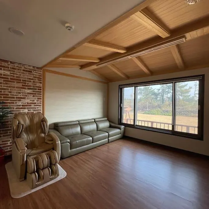 Jeju Sunshine Pension 0*,